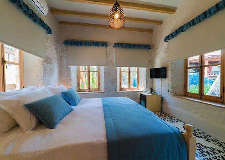 Zen Alacati Hotel Exterior photo